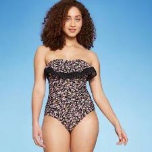 Kona Sol Black Floral Swimming Suit w/Crochet Ruffle Size XL